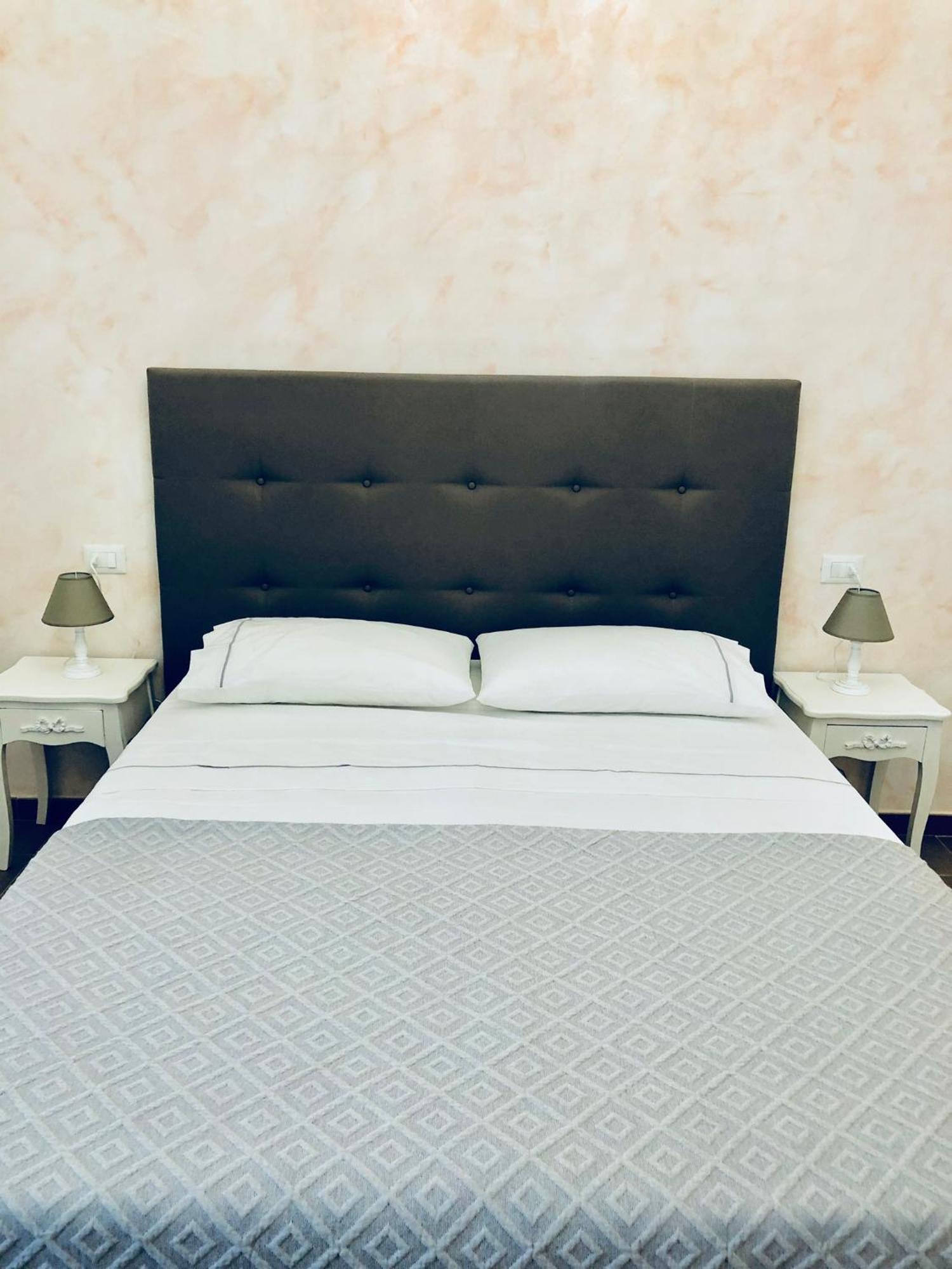 S.Apollonia Suite Trastevere Ρώμη Εξωτερικό φωτογραφία